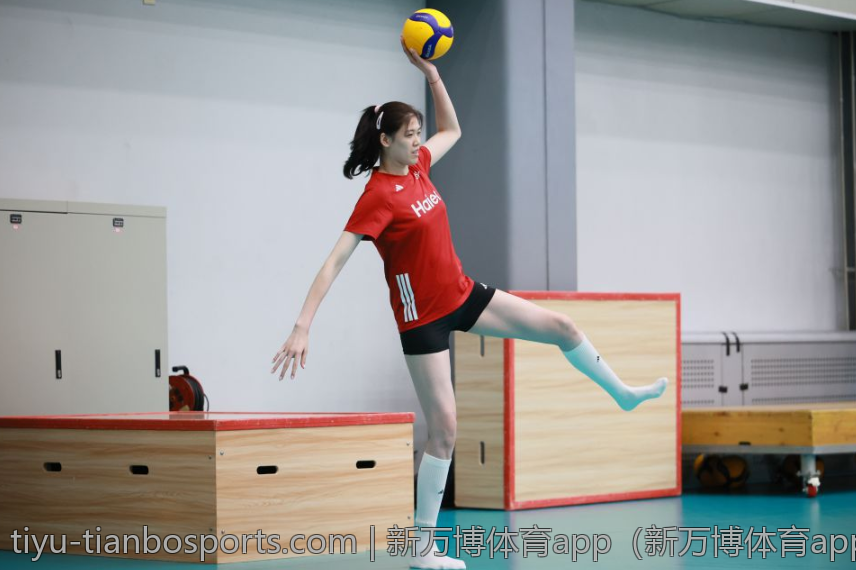新万博体育app（新万博体育app的引流策略与获客渠道探讨）